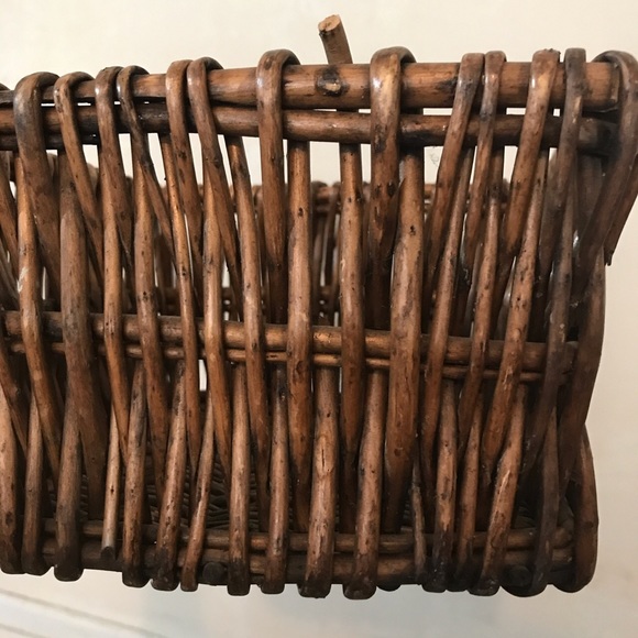 Vintage Square Woven Basket - Picture 2 of 4